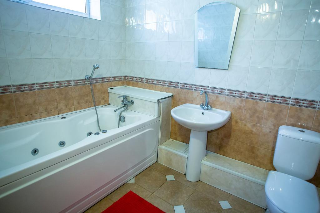 Premium Hotel Izmail Exteriér fotografie